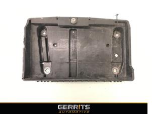 Used Battery box Mercedes C (C205) C-300 2.0 Turbo 16V Price € 38,48 Margin scheme offered by Gerrits Automotive