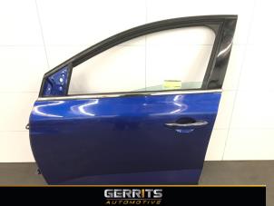 Gebrauchte Tür 4-türig links vorne Renault Megane IV Estate (RFBK) 1.6 Energy dCi 130 Preis € 399,00 Margenregelung angeboten von Gerrits Automotive