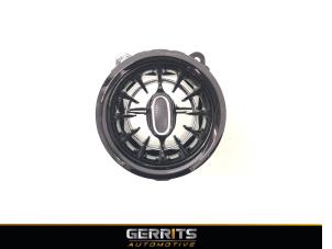 Used Dashboard vent Mercedes A (177.0) 1.3 A-160 Turbo 16V Price € 93,48 Margin scheme offered by Gerrits Automotive