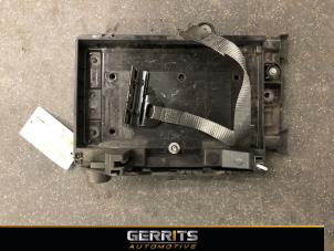 Usados Caja de batería Mercedes A (177.0) 1.3 A-160 Turbo 16V Precio € 65,98 Norma de margen ofrecido por Gerrits Automotive