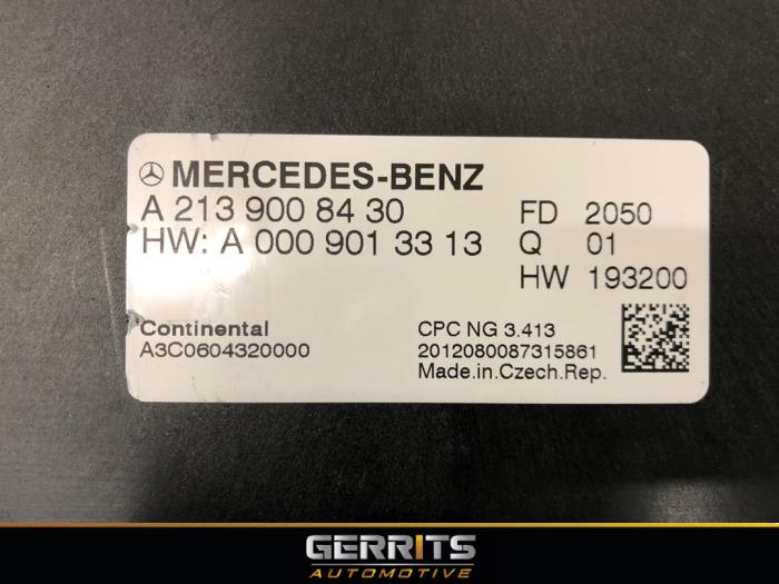 Modul (rózne) z Mercedes-Benz A (177.0) 1.3 A-160 Turbo 16V 2021