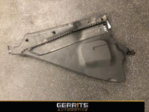 Used Cowl top grille BMW 3 serie (F30) 320d 2.0 16V EfficientDynamicsEdition Price € 32,98 Margin scheme offered by Gerrits Automotive