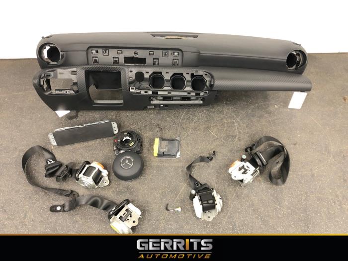 Airbag set+module from a Mercedes-Benz A (177.0) 1.3 A-160 Turbo 16V 2021