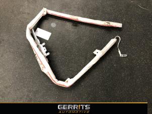 Used Roof curtain airbag, right BMW 5 serie (F10) 520i 16V Price € 149,99 Margin scheme offered by Gerrits Automotive
