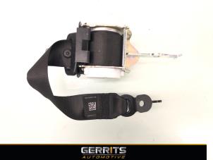 Used Rear seatbelt, right BMW 5 serie (F10) 520i 16V Price € 32,98 Margin scheme offered by Gerrits Automotive