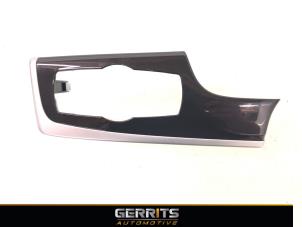 Usados Embellecedore para tablero de instrumentos BMW 5 serie (F10) 520i 16V Precio € 21,98 Norma de margen ofrecido por Gerrits Automotive