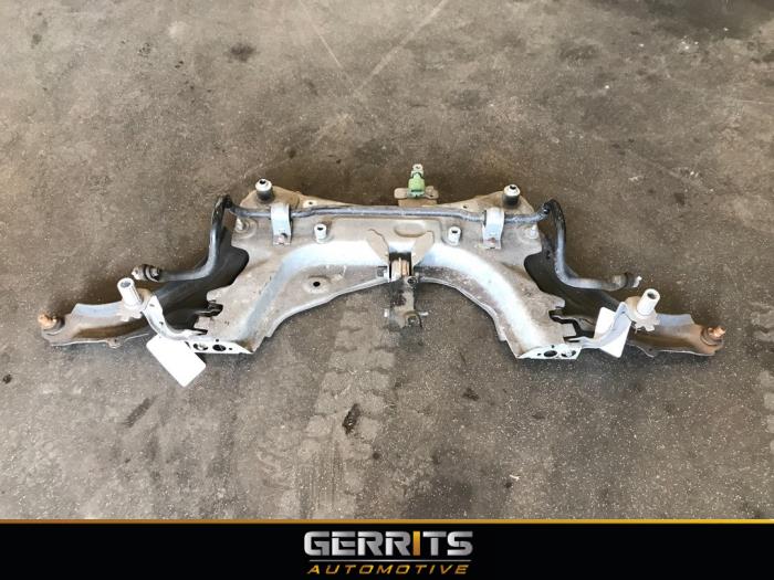 Used Subframe Renault Captur I (2R) 0.9 Energy TCE 12V Price € 136,40 Margin scheme offered by Gerrits Automotive BV