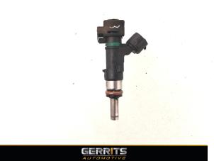 Used Injector (petrol injection) Renault Captur (2R) 0.9 Energy TCE 12V Price € 21,98 Margin scheme offered by Gerrits Automotive