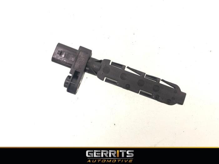 Begagnade Vevaxelsensor BMW 2 serie Gran Tourer (F46) 218d 2.0 TwinPower Turbo 16V Pris € 32,98 Marginaltabell erbjuds av Gerrits Automotive BV