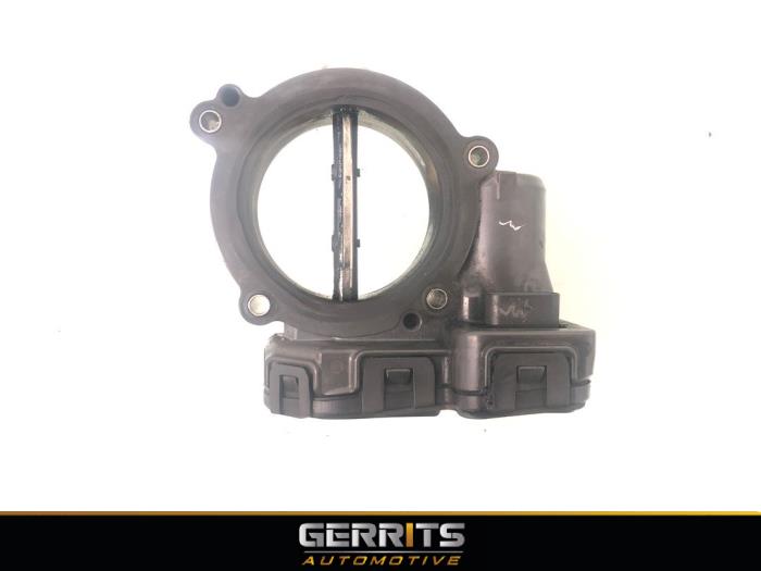 Usagé Boitier papillon Mercedes GLA (156.9) 2.2 220 d 16V 4-Matic Prix € 43,98 Règlement à la marge proposé par Gerrits Automotive BV