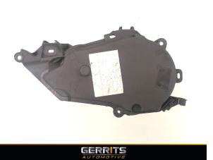 Used Timing cover Citroen Jumpy 2.0 Blue HDI 120 Price € 38,48 Margin scheme offered by Gerrits Automotive