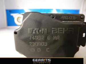 Used Heater valve motor Volvo S60 I (RS/HV) Price € 21,98 Margin scheme offered by Gerrits Automotive