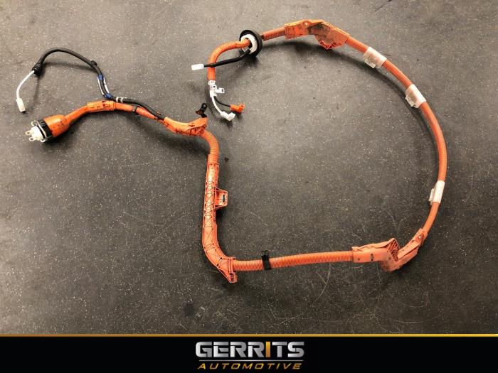 High voltage cable