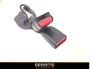 Usagé Insertion ceinture de sécurité arrière gauche Toyota Auris Touring Sports (E18) 1.8 16V Hybrid Prix € 21,98 Règlement à la marge proposé par Gerrits Automotive