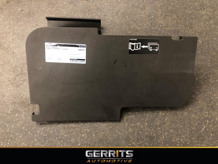 Begagnade Batterilock Porsche Panamera (971G) 4.0 V8 4S Diesel Pris € 26,60 Inklusive moms erbjuds av Gerrits Automotive BV
