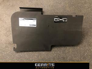 Used Battery cover Porsche Panamera (971G) 4.0 V8 4S Diesel Price € 26,60 Inclusive VAT offered by Gerrits Automotive