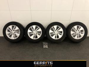 Used Set of wheels + tyres Toyota Auris Touring Sports (E18) 1.8 16V Hybrid Price € 399,99 Margin scheme offered by Gerrits Automotive
