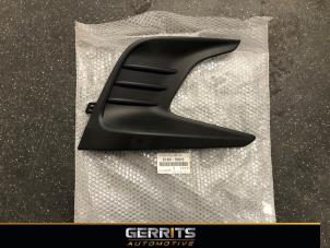 New Fog light cover plate, right Lexus CT 200h 1.8 16V Price € 39,91 Inclusive VAT offered by Gerrits Automotive