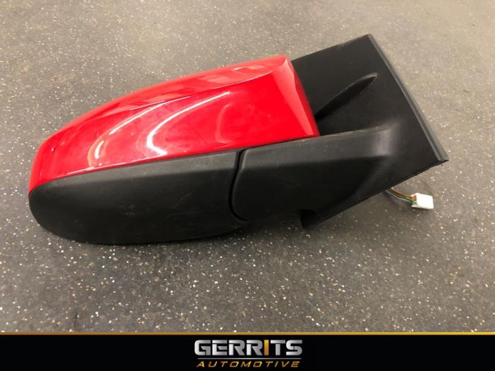 Wing mirror, right from a Peugeot 108 1.0 12V 2018
