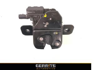 Used Tailgate lock mechanism Renault Clio V (RJAB) 1.0 TCe 100 12V Price € 43,98 Margin scheme offered by Gerrits Automotive