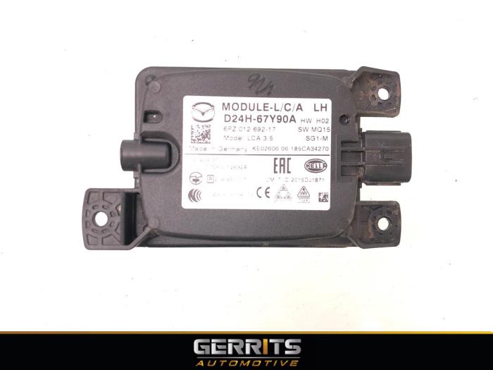 Begagnade Dödvinkelsensor Mazda CX-3 (DJ/DK) 2.0 SkyActiv-G 120 AWD Pris € 149,99 Marginaltabell erbjuds av Gerrits Automotive BV