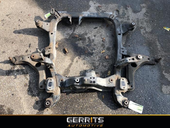 Begagnade Underram Opel Zafira (M75) 2.2 16V Direct Ecotec Pris € 82,48 Marginaltabell erbjuds av Gerrits Automotive BV