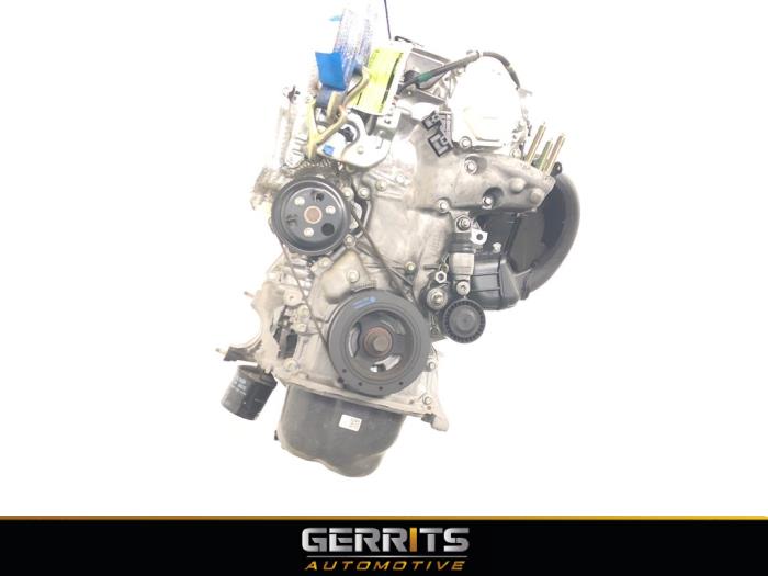Engine from a Mazda CX-3 2.0 SkyActiv-G 120 AWD 2017