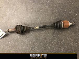 Used Front drive shaft, left Kia Cee'd Sporty Wagon (EDF) 1.6 CVVT 16V Price € 43,98 Margin scheme offered by Gerrits Automotive
