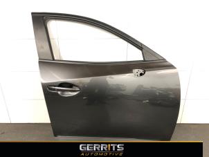 Używane Drzwi prawe przednie wersja 4-drzwiowa Mazda CX-3 2.0 SkyActiv-G 120 AWD Cena € 599,99 Procedura marży oferowane przez Gerrits Automotive