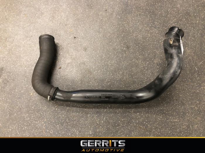 Gebrauchte Intercooler Rohr Volvo V70 (SW) 2.4 D 20V Preis € 31,90 Margenregelung angeboten von Gerrits Automotive BV