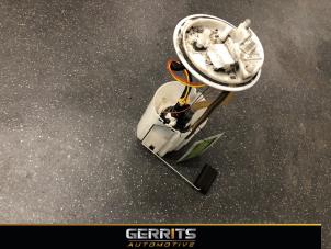 Used Electric fuel pump Opel Combo 1.3 CDTI 16V Price € 46,56 Inclusive VAT offered by Gerrits Automotive