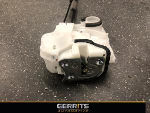Used Front door lock mechanism 4-door, right Mitsubishi Space Star (A0) 1.2 12V Price € 38,48 Margin scheme offered by Gerrits Automotive