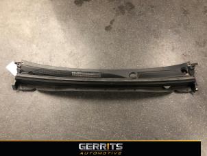 Used Cowl top grille Mitsubishi Space Star (A0) 1.2 12V Price € 43,98 Margin scheme offered by Gerrits Automotive