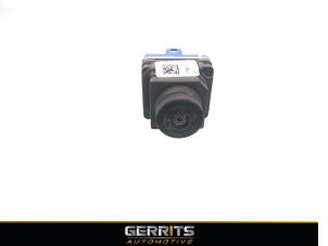 Używane Kamera cofania Volvo XC60 II (UZ) 2.0 T8 16V Hybrid AWD Cena € 164,98 Procedura marży oferowane przez Gerrits Automotive