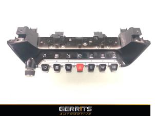 Used Heater control panel Peugeot 2008 (UD/UK/UR/US/UX) 1.2 VTi 12V PureTech 130 Price € 164,98 Margin scheme offered by Gerrits Automotive