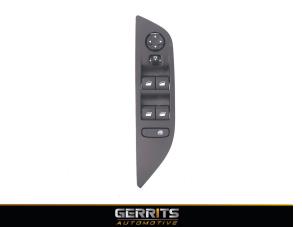 Used Electric window switch Peugeot 2008 (UD/UK/UR/US/UX) 1.2 VTi 12V PureTech 130 Price € 44,99 Margin scheme offered by Gerrits Automotive