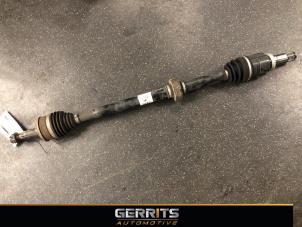 Used Front drive shaft, right Toyota Auris Touring Sports (E18) 1.8 16V Hybrid Price € 82,48 Margin scheme offered by Gerrits Automotive