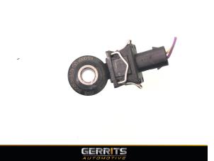 Usados Sensor de golpeteo Mercedes B (W246,242) 1.6 B-180 BlueEFFICIENCY Turbo 16V Precio € 38,48 Norma de margen ofrecido por Gerrits Automotive
