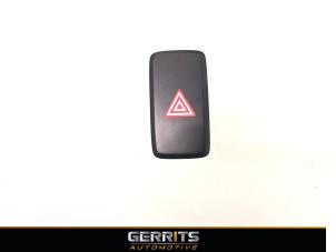Used Panic lighting switch Kia Cee'd Sportswagon (JDC5) 1.6 GDI 16V Price € 21,98 Margin scheme offered by Gerrits Automotive