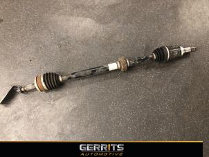 Used Front drive shaft, right Toyota Auris Touring Sports (E18) 1.8 16V Hybrid Price € 137,48 Margin scheme offered by Gerrits Automotive