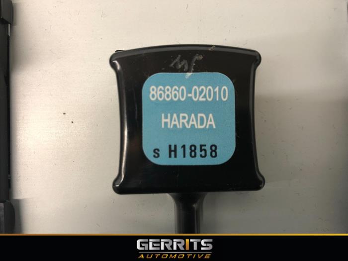 GPS antenna Toyota Auris Touring Sports 1.8 16V Hybrid 8686002010