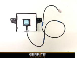 Usagé Antenne GPS Toyota Auris Touring Sports (E18) 1.8 16V Hybrid Prix € 82,48 Règlement à la marge proposé par Gerrits Automotive