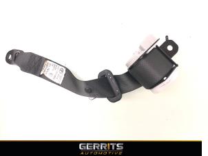 Used Rear seatbelt, left Toyota Auris Touring Sports (E18) 1.8 16V Hybrid Price € 38,48 Margin scheme offered by Gerrits Automotive