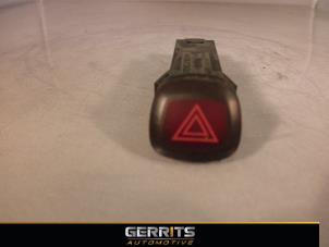 Used Panic lighting switch Volvo S80 (TR/TS) 2.4 SE 20V 170 Kat. Price € 21,98 Margin scheme offered by Gerrits Automotive