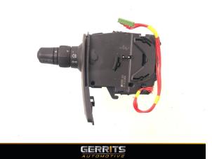 Used Indicator switch Renault Kangoo Express (FW) 1.5 dCi 90 FAP Price € 30,24 Inclusive VAT offered by Gerrits Automotive