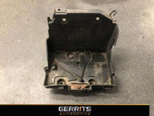 Used Battery box Renault Kangoo Express (FW) 1.5 dCi 90 FAP Price € 33,25 Inclusive VAT offered by Gerrits Automotive