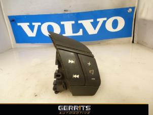 Used Steering wheel mounted radio control Volvo XC90 I 2.4 D5 20V Price € 21,98 Margin scheme offered by Gerrits Automotive