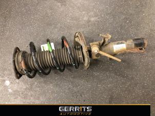 Used Front shock absorber rod, right Volvo V50 (MW) 1.8 16V Price € 38,48 Margin scheme offered by Gerrits Automotive