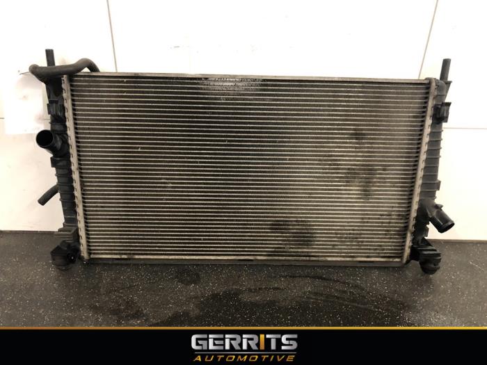 Used Radiator Volvo V50 (MW) 1.8 16V Price € 27,48 Margin scheme offered by Gerrits Automotive BV