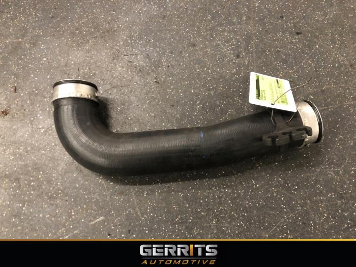 Gebrauchte Intercooler Schlauch Volkswagen Caddy III (2KA,2KH,2CA,2CH) 1.9 TDI Preis € 27,48 Margenregelung angeboten von Gerrits Automotive BV